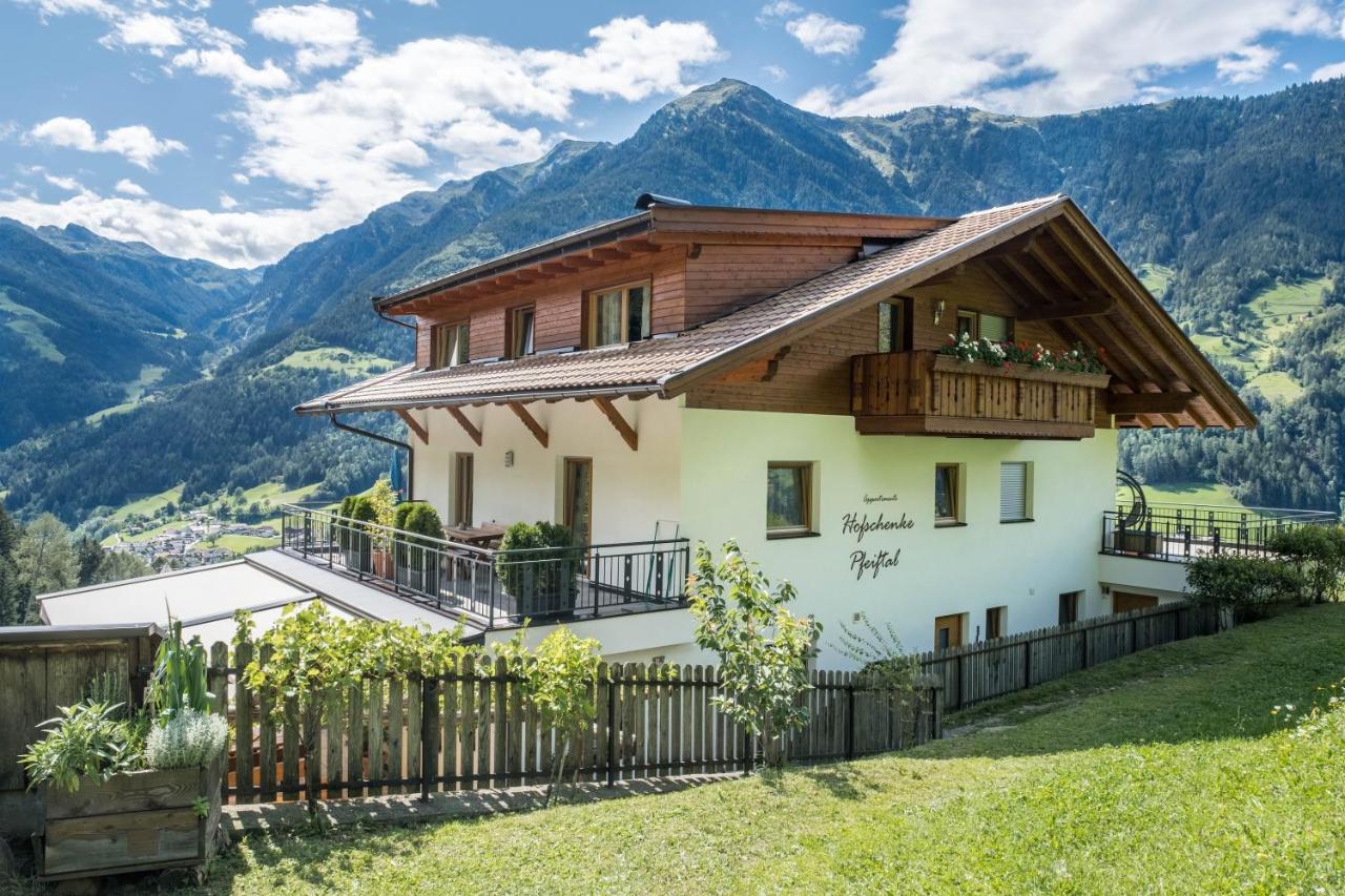 Hofschenke Pfeiftal - Bergblick Apartment San Martino In Passiria  Luaran gambar